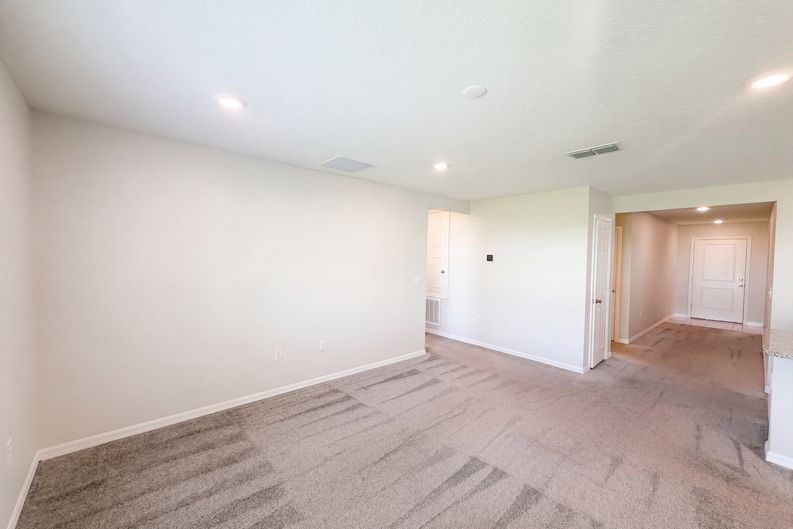 Photo 7 of 16 of 2367 Biscotto Cir, Davenport, FL