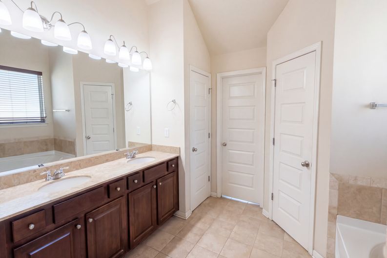 Photo 22 of 30 of 798 Kallispel Ct, Hampton, GA