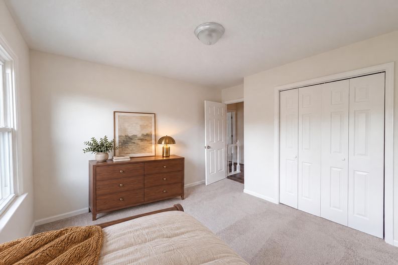 Photo 18 of 30 of 1001 Kingstree Ridge Dr, Winston Salem, NC