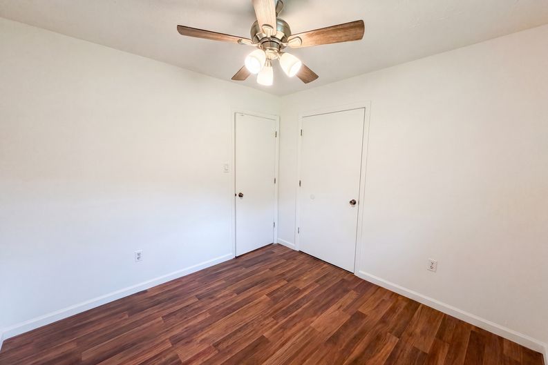 Photo 14 of 30 of 8505 Troutman Ln, Knoxville, TN