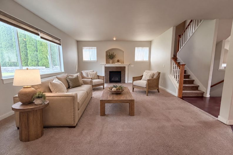 Photo 9 of 27 of 13049 SE Meadehill Ave, Happy Valley, OR