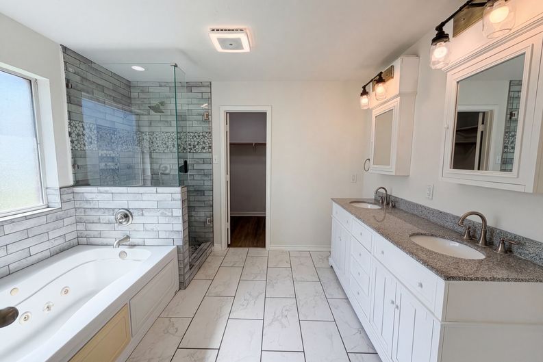 Photo 10 of 16 of 8710 Surrey Ct, Temple, TX