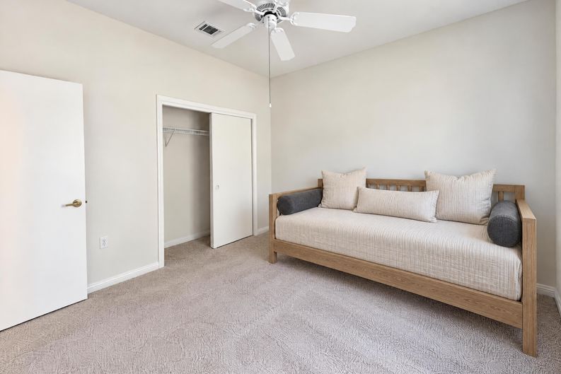 Photo 10 of 17 of 115 Purple Sage Dr, Georgetown, TX