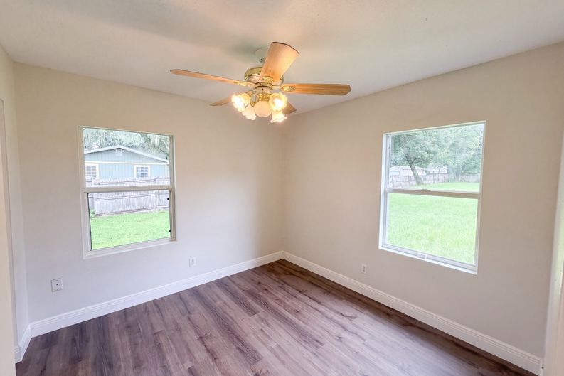 Photo 18 of 38 of 1721 Evergreen St, Kissimmee, FL