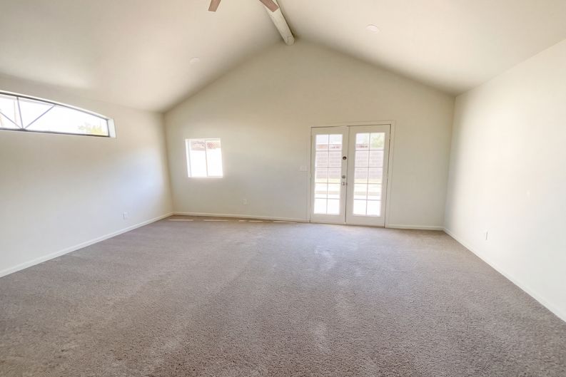 Photo 3 of 23 of 4253 E Vineyard Rd, Phoenix, AZ