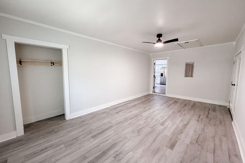 Photo 11 of 24 of 619 Piedmont Ln, Ladson, SC