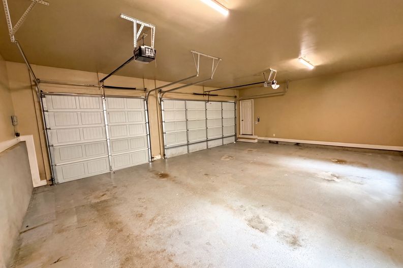 Photo 65 of 71 of 3250 Camellia Ln, Suwanee, GA
