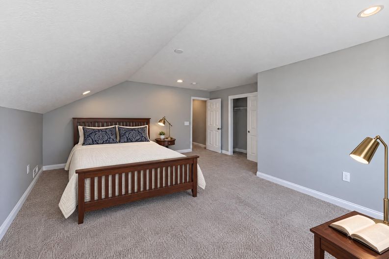 Photo 14 of 23 of 4897 Arena Ct, Liberty Twp, OH