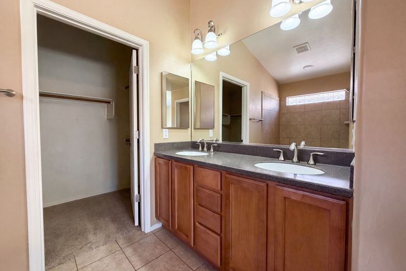 Photo 11 of 20 of 11691 W Stone Hearth St, Marana, AZ