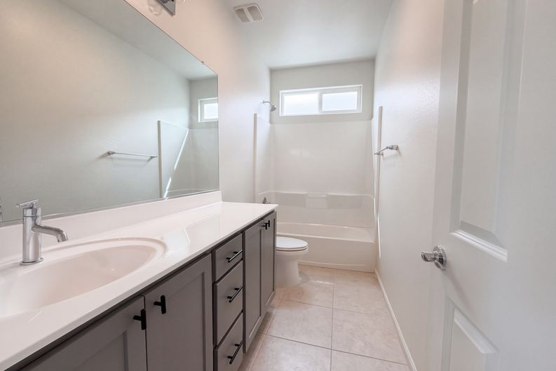 Photo 14 of 18 of 1823 W 22nd Ave, Apache Junction, AZ