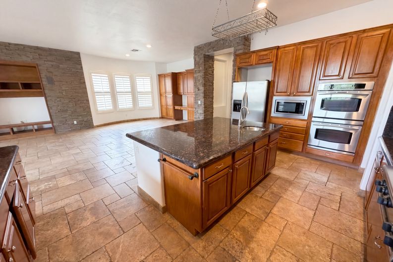 Photo 16 of 122 of 40003 N Majesty Trl, Anthem, AZ