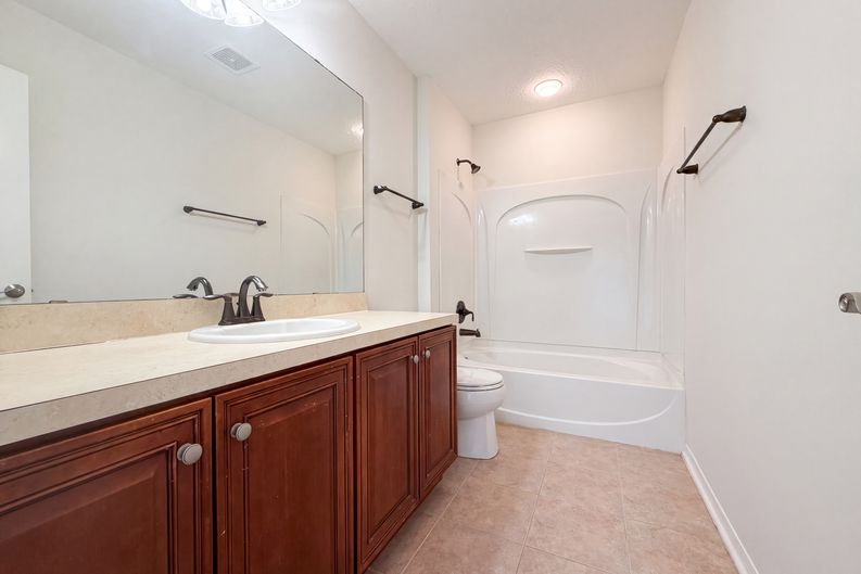 Photo 23 of 32 of 8331 Golden Bamboo Dr, Jacksonville, FL