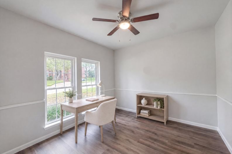 Photo 4 of 27 of 15626 Dove Meadow St, San Antonio, TX