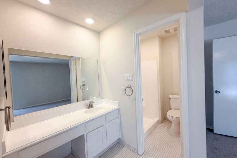 Photo 16 of 18 of 2503 Whispering Springs Dr, Spring, TX