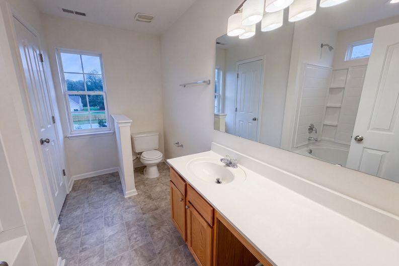 Photo 15 of 21 of 315 Royal Grey Ct, Winston Salem, NC