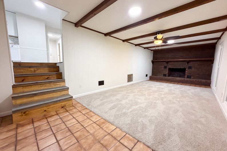 Photo 10 of 20 of 1007 Normandale Dr, Bessemer, AL