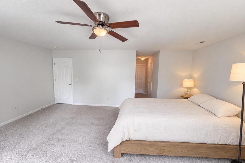 Photo 6 of 19 of 2308 Brasstown Ln, Apex, NC