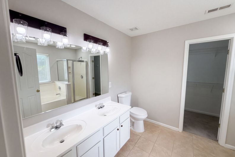 Photo 12 of 28 of 1159 Tufton Pl NW, Concord, NC