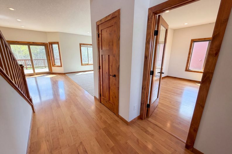 Photo 10 of 34 of 3072 Nottingham Rd S, St. Cloud, MN