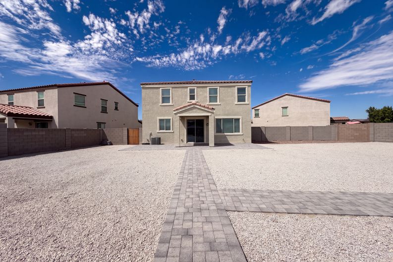 Photo 5 of 37 of 15 N 199th Ave, Buckeye, AZ
