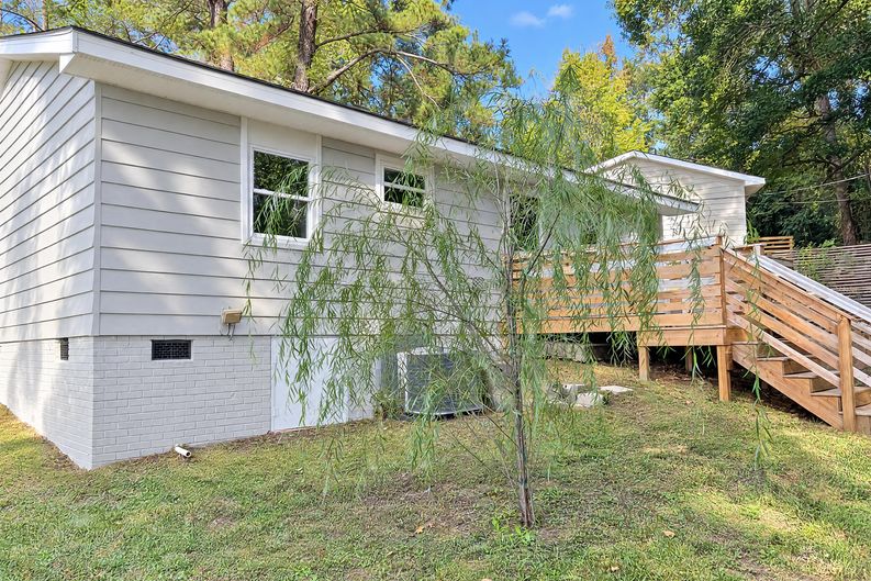 Photo 31 of 34 of 112 Riverview Ct, Columbia, SC