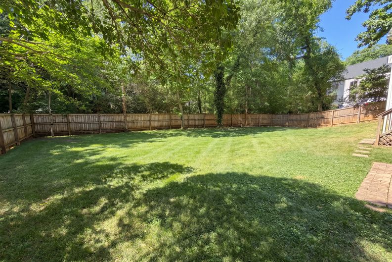 Photo 28 of 31 of 1322 Carolyn Dr, Charlotte, NC
