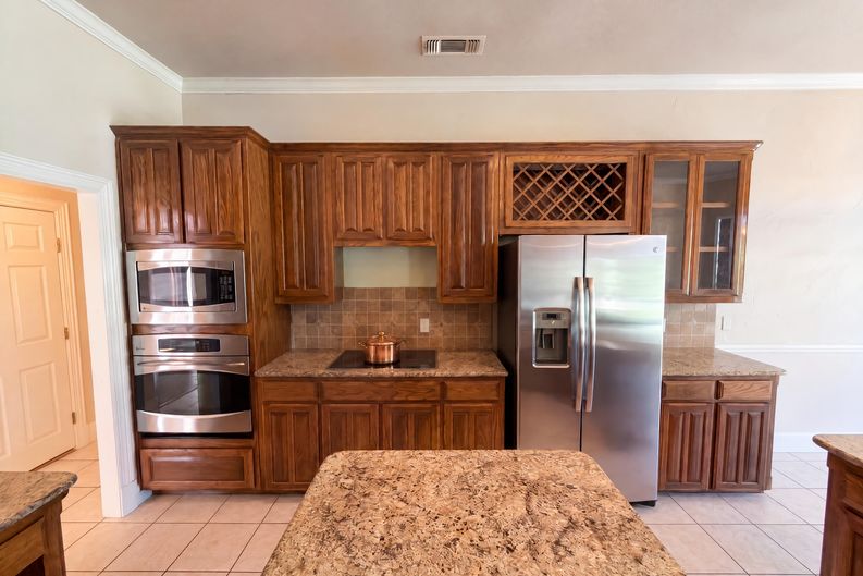 Photo 10 of 29 of 9313 Dosier Cv W, Fort Worth, TX