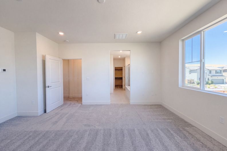Photo 32 of 49 of 5699 Kusnick Ave, Tracy, CA