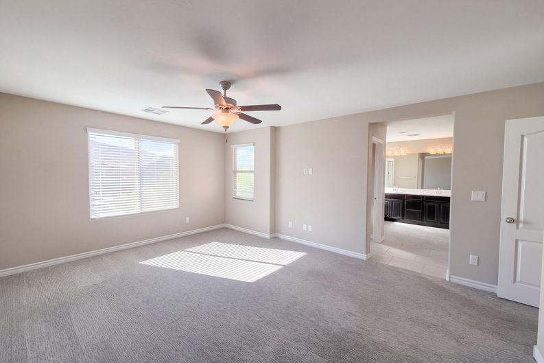 Photo 13 of 35 of 12243 Loggeta Way, Las Vegas, NV