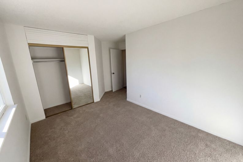Photo 18 of 21 of 17753 E Bethany Pl, Aurora, CO