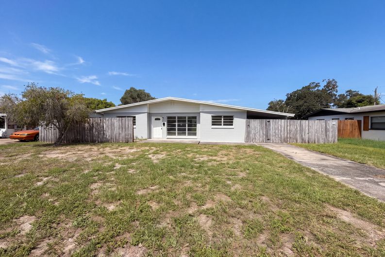 Photo 21 of 25 of 4450 Keats Ave, Titusville, FL