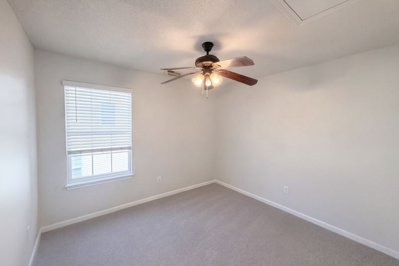 Photo 14 of 19 of 2619 Dutch Grove Cir, Raleigh, NC