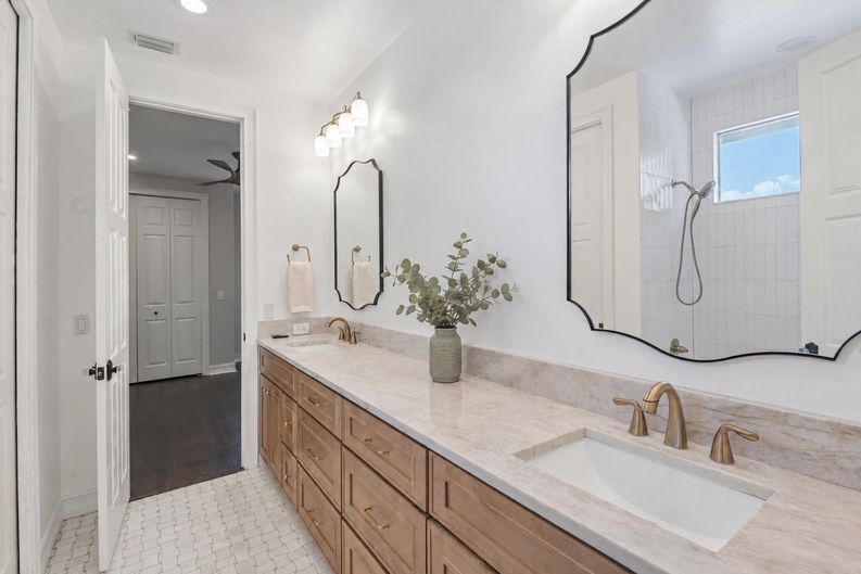 Photo 54 of 62 of 5105 W Neptune Way, Tampa, FL