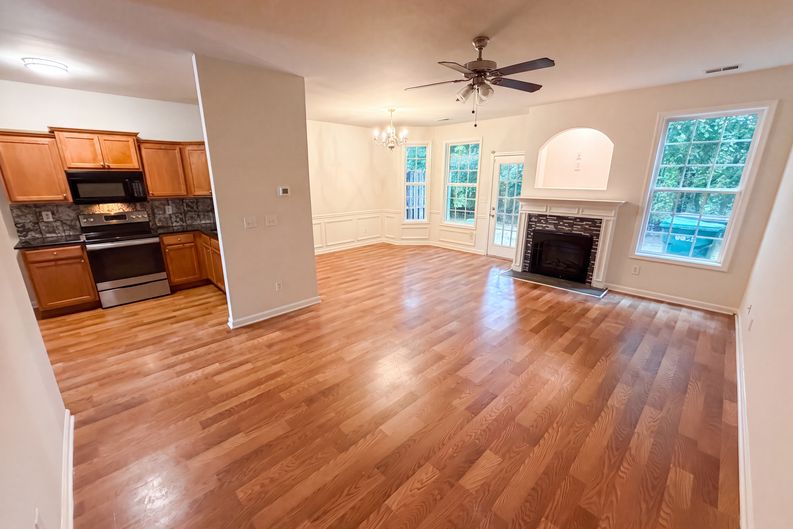 Photo 3 of 23 of 2111 Ferentz Trce, Norcross, GA