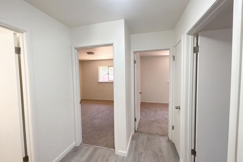 Photo 9 of 20 of 3008 Lerwick Rd, Sacramento, CA