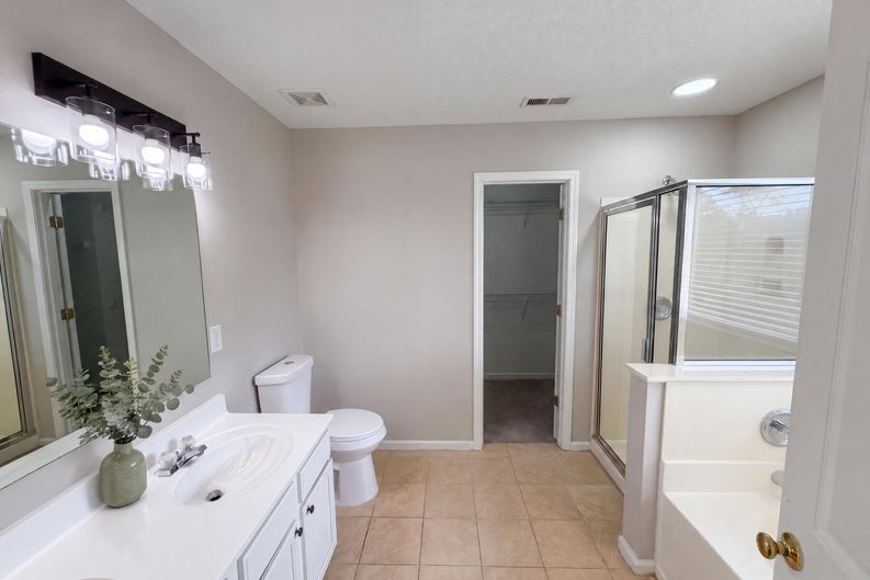 Photo 13 of 28 of 1159 Tufton Pl NW, Concord, NC