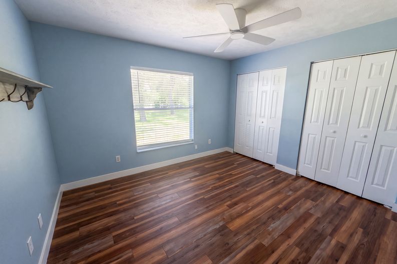 Photo 4 of 21 of 1870 SW Valencia Heights Ave, Dunnellon, FL