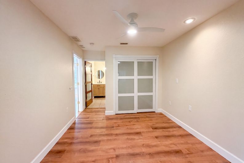 Photo 4 of 51 of 5438 Cold Spring Ln, North Port, FL