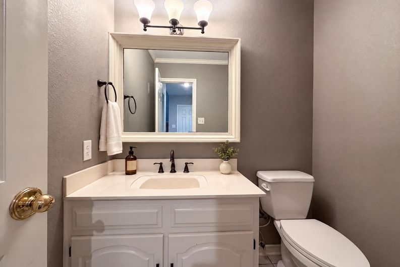 Photo 16 of 26 of 2717 Wickersham Dr, Temple, TX