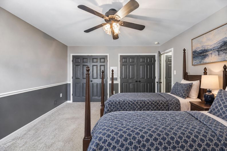 Photo 31 of 48 of 6046 Persinger House Ct, Manassas, VA
