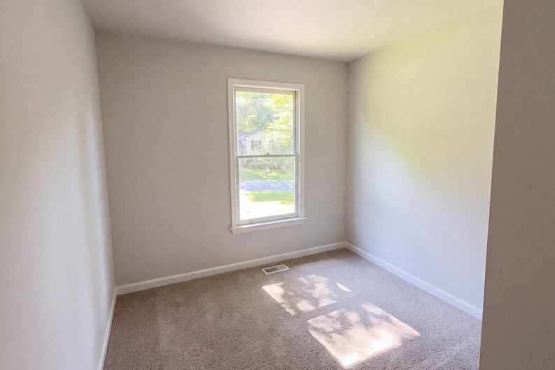 Photo 19 of 46 of 10711 Chesterwood Dr, Spotsylvania, VA