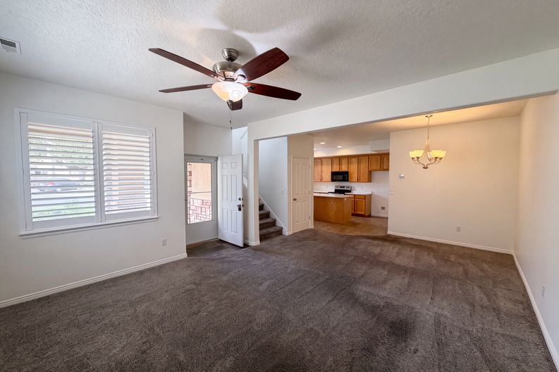 Photo 3 of 20 of 6943 W Bamburgh Way, West Valley City, UT