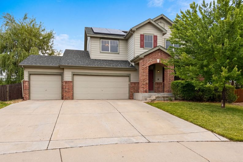 Photo 11 of 58 of 8585 Raspberry Dr, Frederick, CO