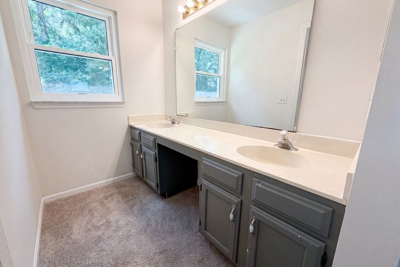 Photo 10 of 22 of 133 Danzid Dr, Summerville, SC