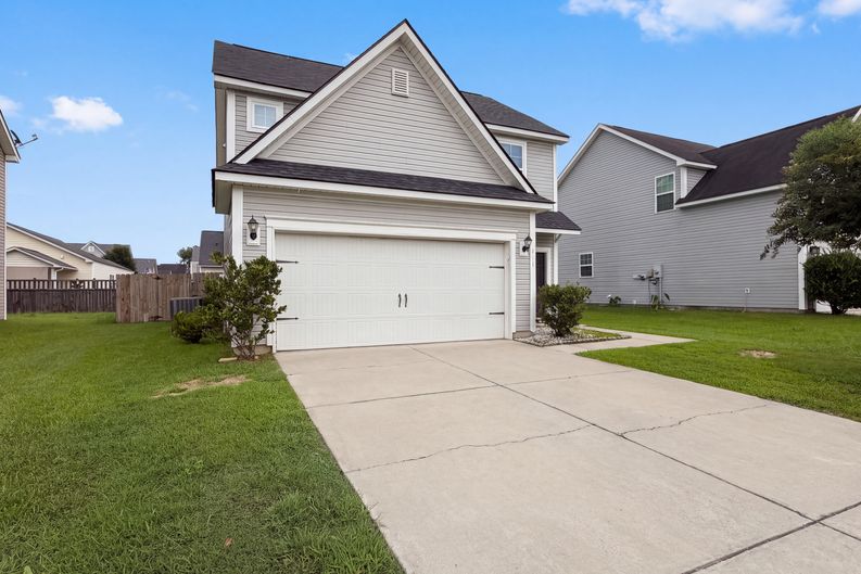 Photo 16 of 21 of 457 Stoney Field Dr, Moncks Corner, SC