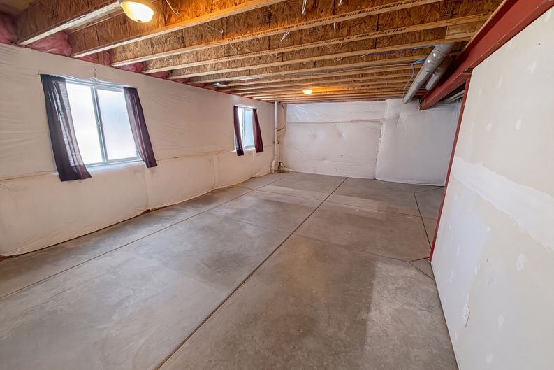 Photo 33 of 42 of 4219 Dunsinane Way, Castle Rock, CO