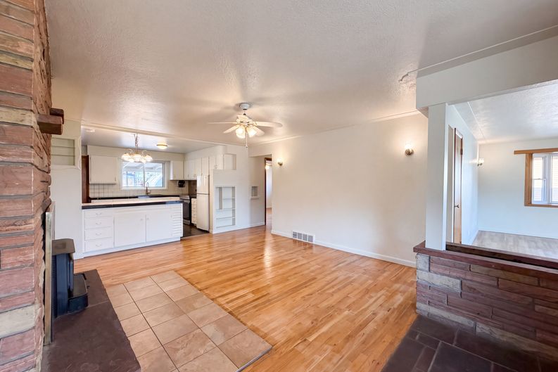 Photo 18 of 43 of 1535 W 15th St, Loveland, CO