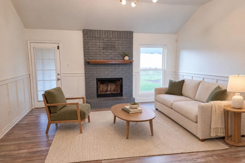 Photo 3 of 16 of 3803 Split Oak Dr, Killeen, TX