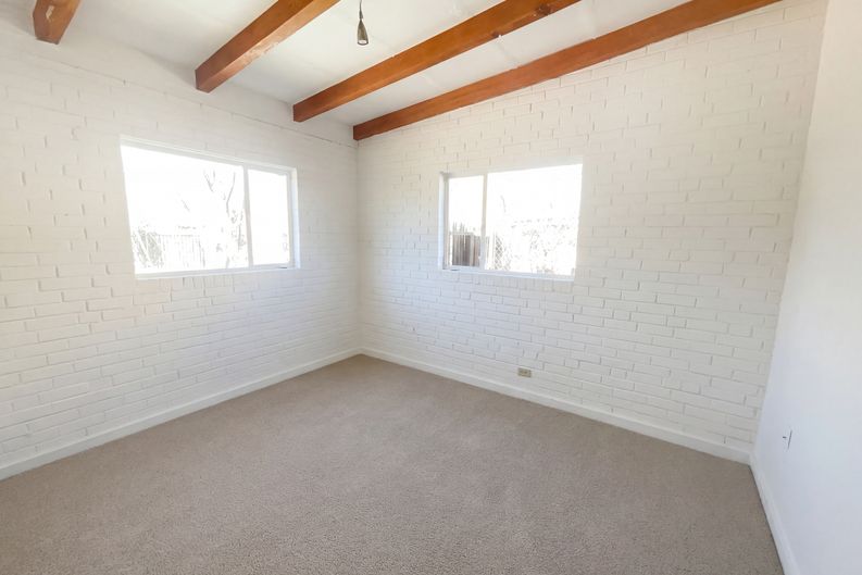 Photo 13 of 18 of 2519 N Richey Blvd, Tucson, AZ