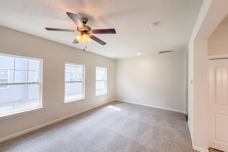 Photo 7 of 23 of 139 Ramsden Ave, La Vergne, TN
